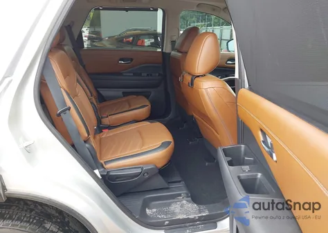 2023 Nissan Pathfinder Platinum 4Wd z USA, uszkodzony, nr VIN 5N1DR3DK8PC228837